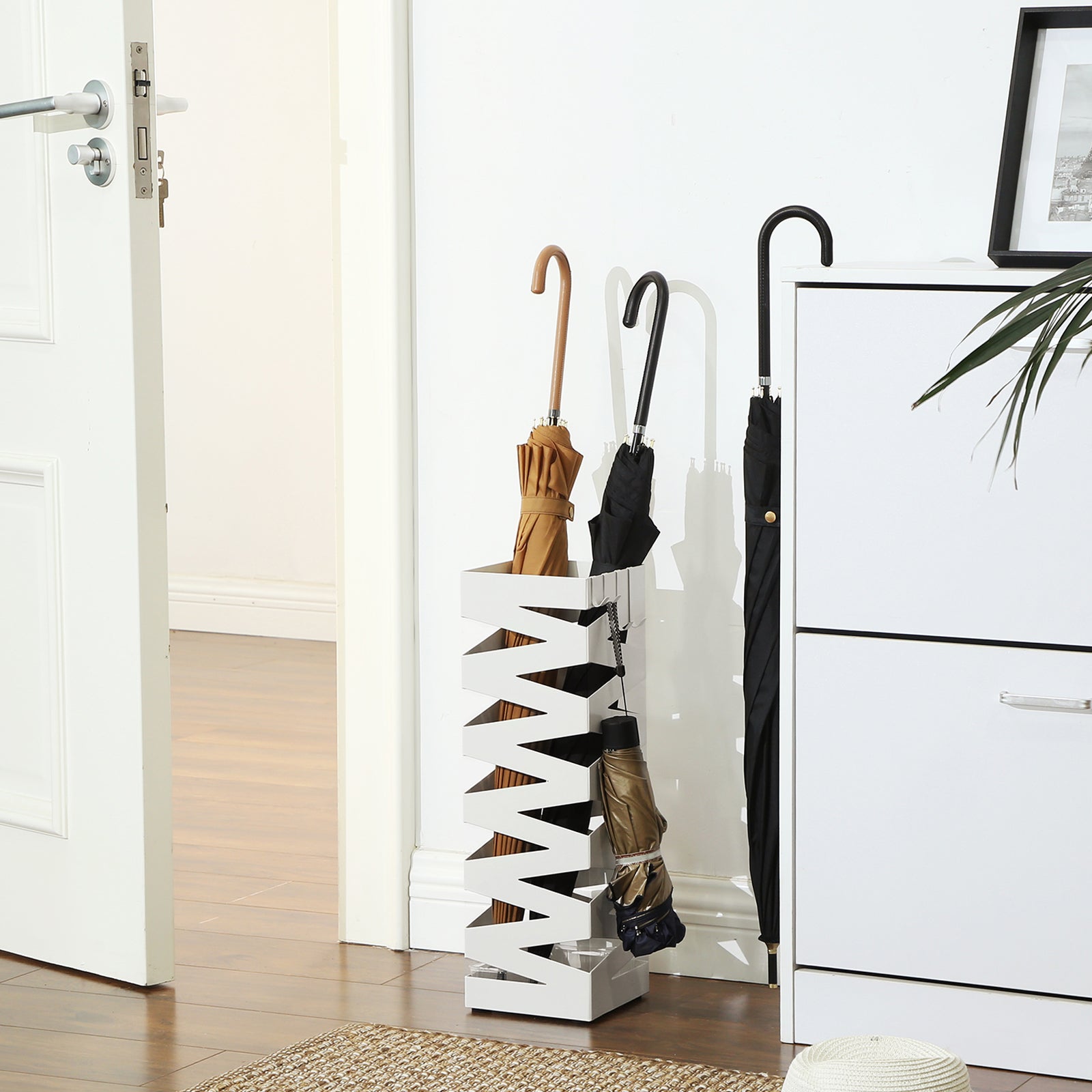 Porte parapluies en Métal, Carré, Support pour Parapluies, avec Un Plateau et Crochets, 49 x 15,5 x 15,5 cm, Blanc - 2