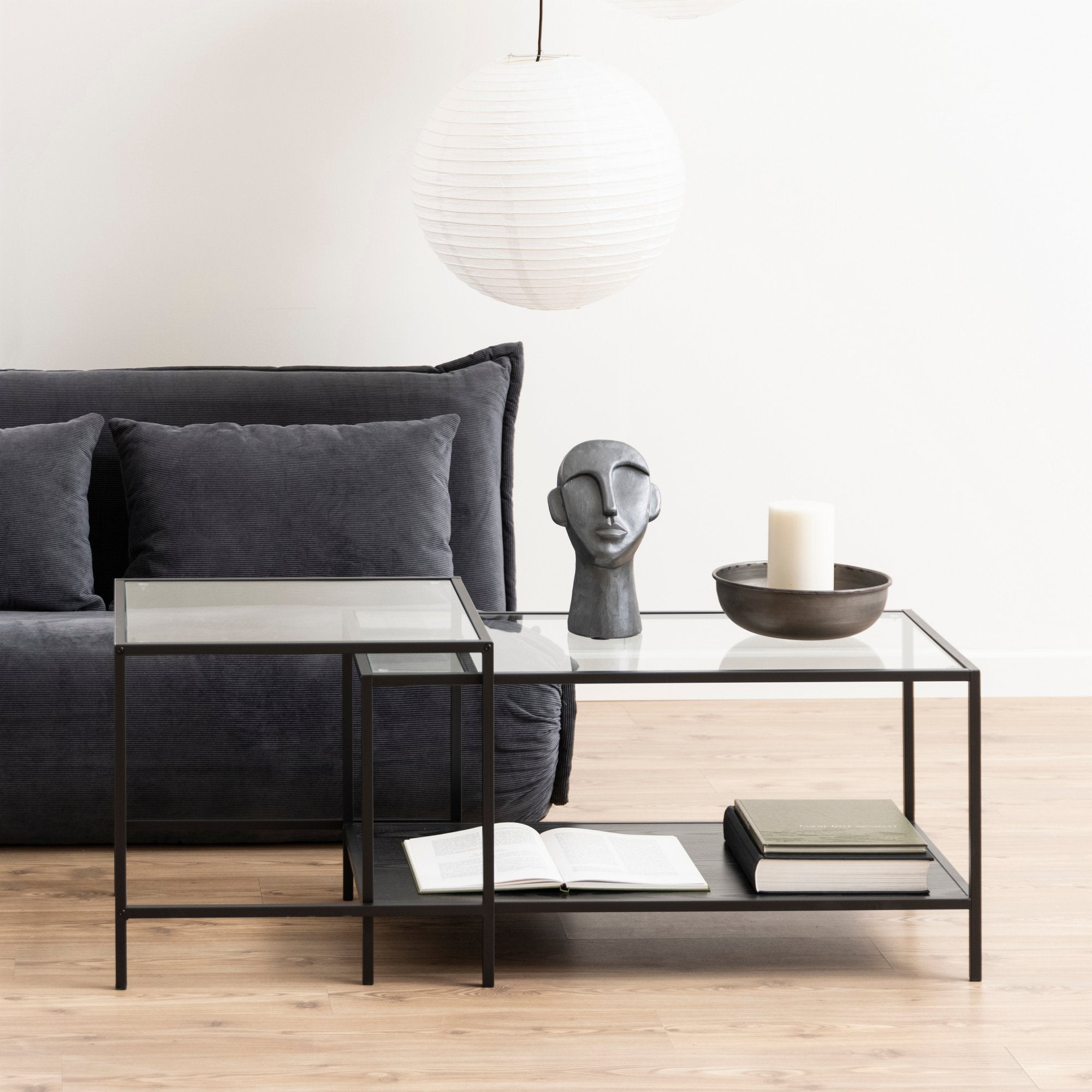 Sea stolik przezroczysty.