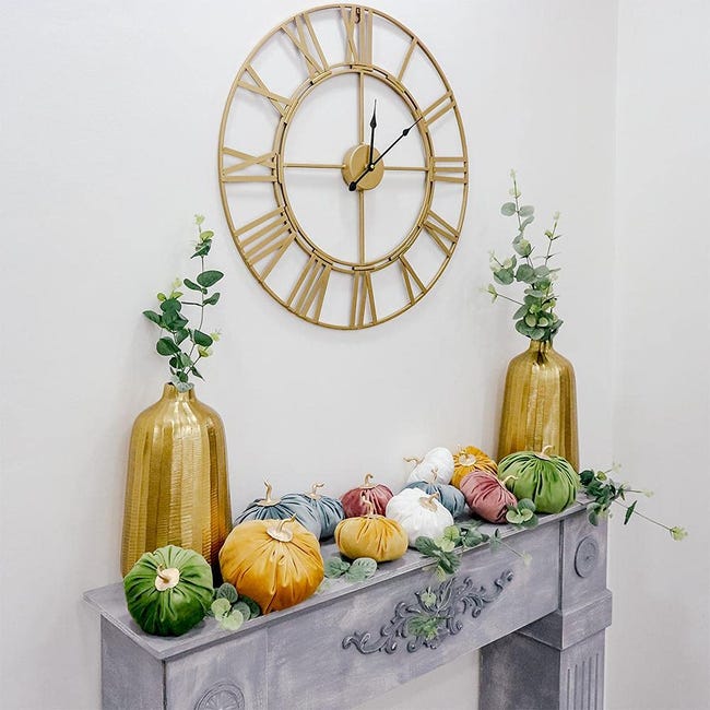 Decorazione da parete autunnale con zucca di calcio, cartello in Decorazione da parete autunnale con zucca di calcio, cartello in