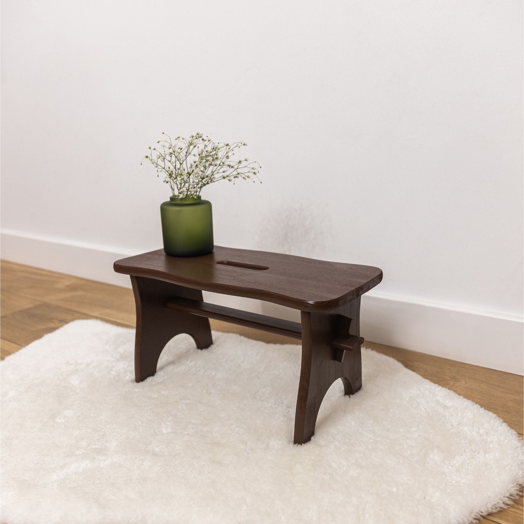 Sgabello In Legno Massello Basso | 21,5x14,2x10 Cm | Multiuso Per Bagno, Ingresso O Poggiapiedi