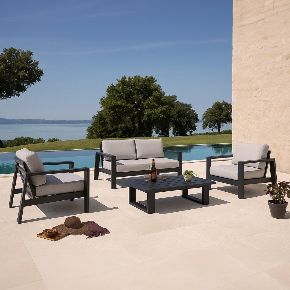 Salotto da giardino con poltrone divanetto e tavolino in alluminio