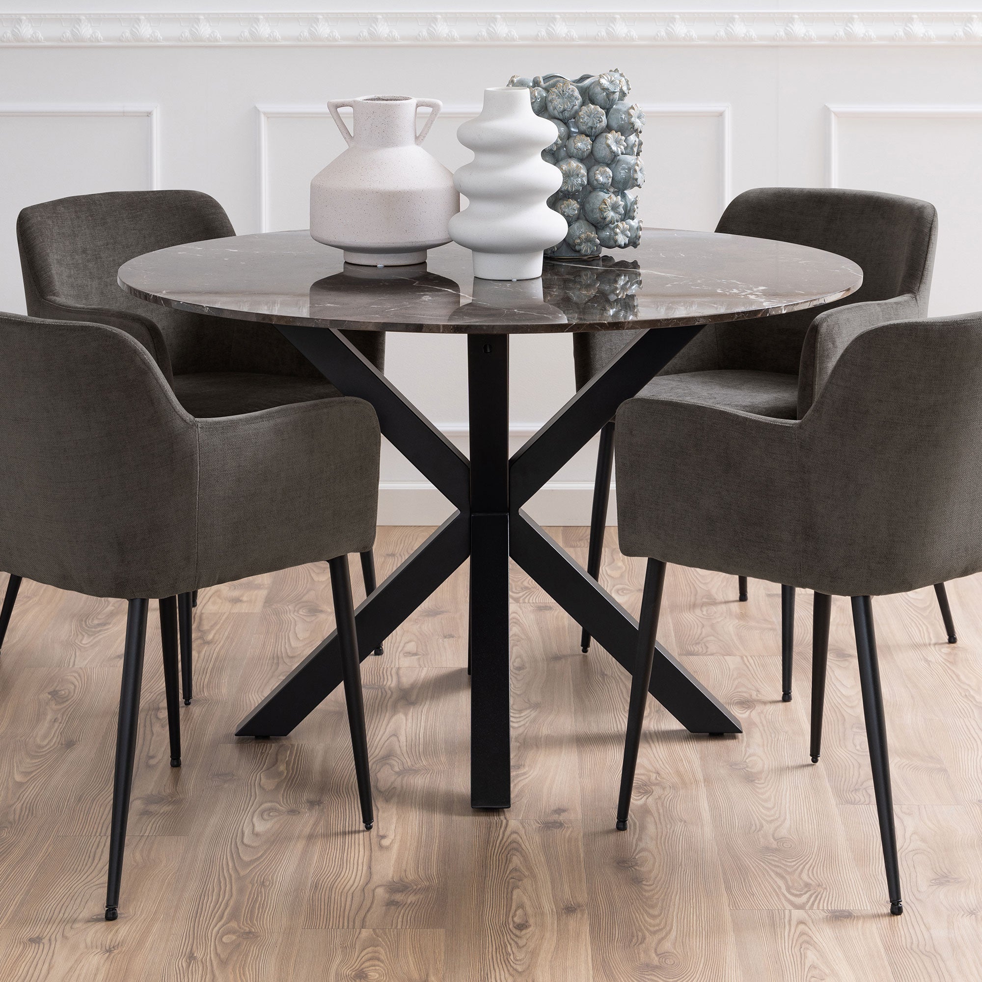 Heaven stół do jadalni 120x120cm brązowy.