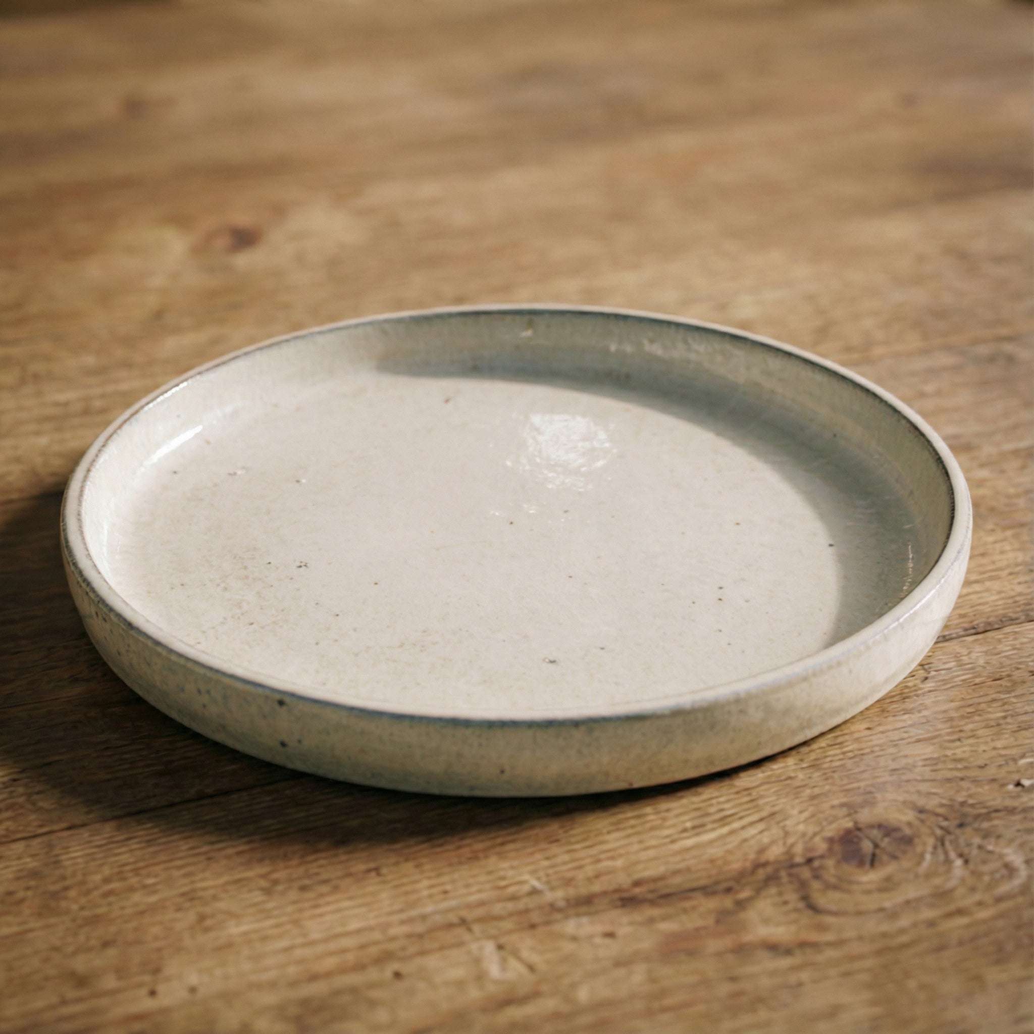Soucoupe 30cm crème faite à la main en terre cuite émaillée | Leroy Merlin