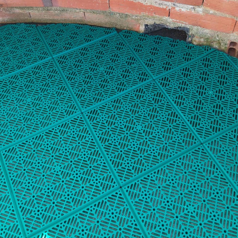 Loseta Autoventilada para Suelos (Verde). Medidas: 30 x 30 x 1,5cm. Colocación en piscinas, duchas de jardín, baños, vestuarios, terrazas - 4