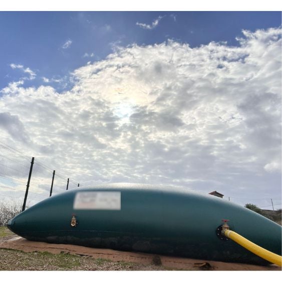 Depósito flexible 30.000l para recoger agua de lluvia y riego – ideal para huerto, jardín o piscina