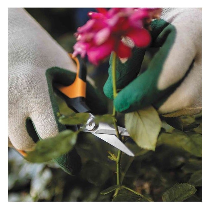 Fiskars Solid Snip SP15 – Sécateur à micro-pointe pour une précision optimale - 4