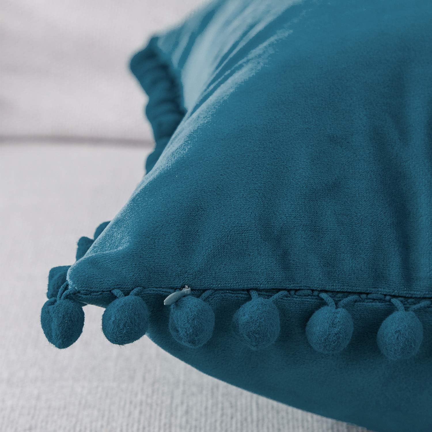 Set of 2 velvet pillows, simple pillowcases, decorative pillow case， 45 × 45 cm，Bleu paon - 3