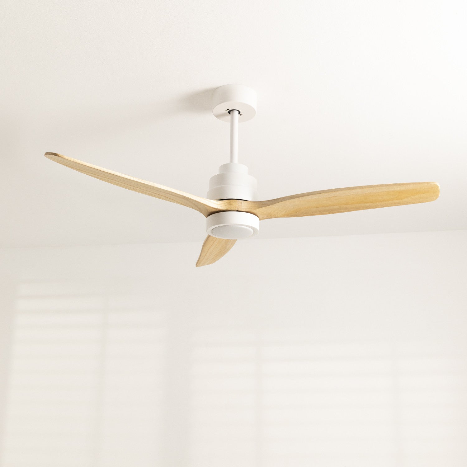 Ventilateur De Plafond CREATE Avec Lumière LED Et Wifi - 132cm Blanc - Moteur DC Silencieux 6 Vitesses