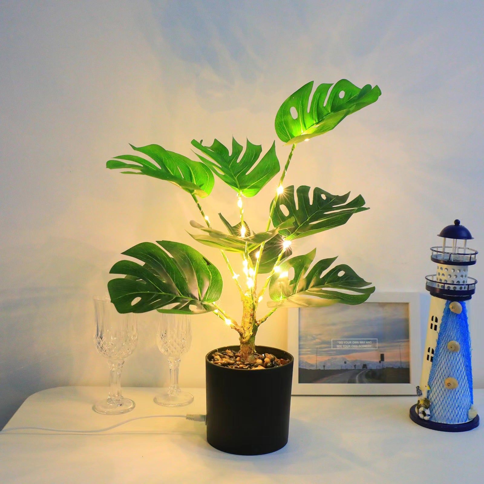 Sztuczny palmier Monstera, sztuczne rośliny doniczkowe, 24 lampki LED ze sztucznym drzewkiem zasilanym przez USB, lampka nocna, światła dekoracyjne