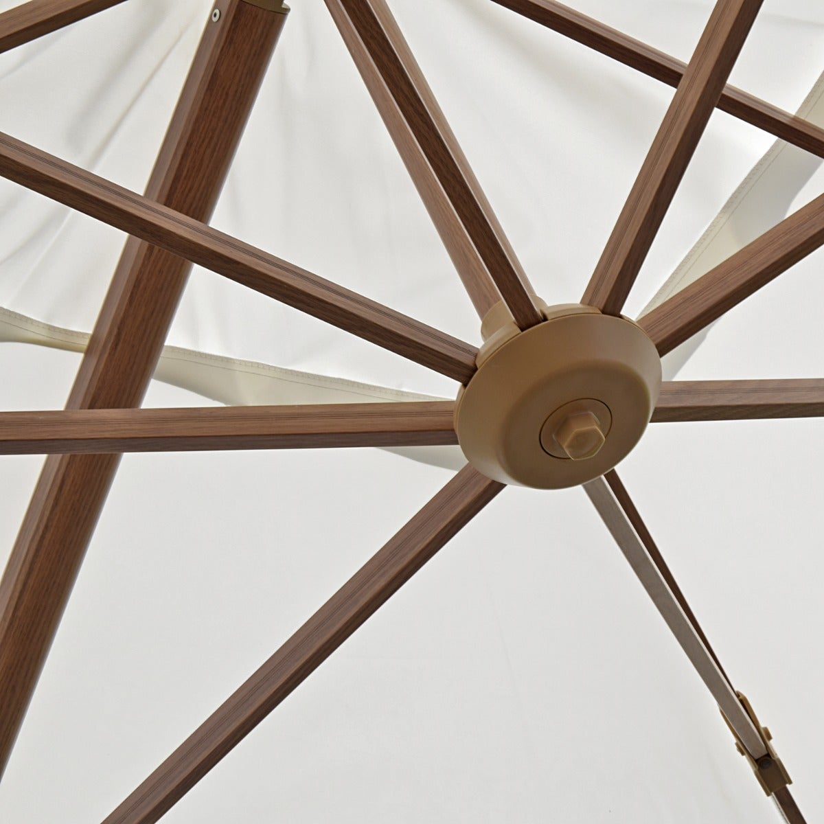 Parasol déporté rotatif 360° inclinable aluminium finition bois toile écrue 4x3 m Poseidon - 5