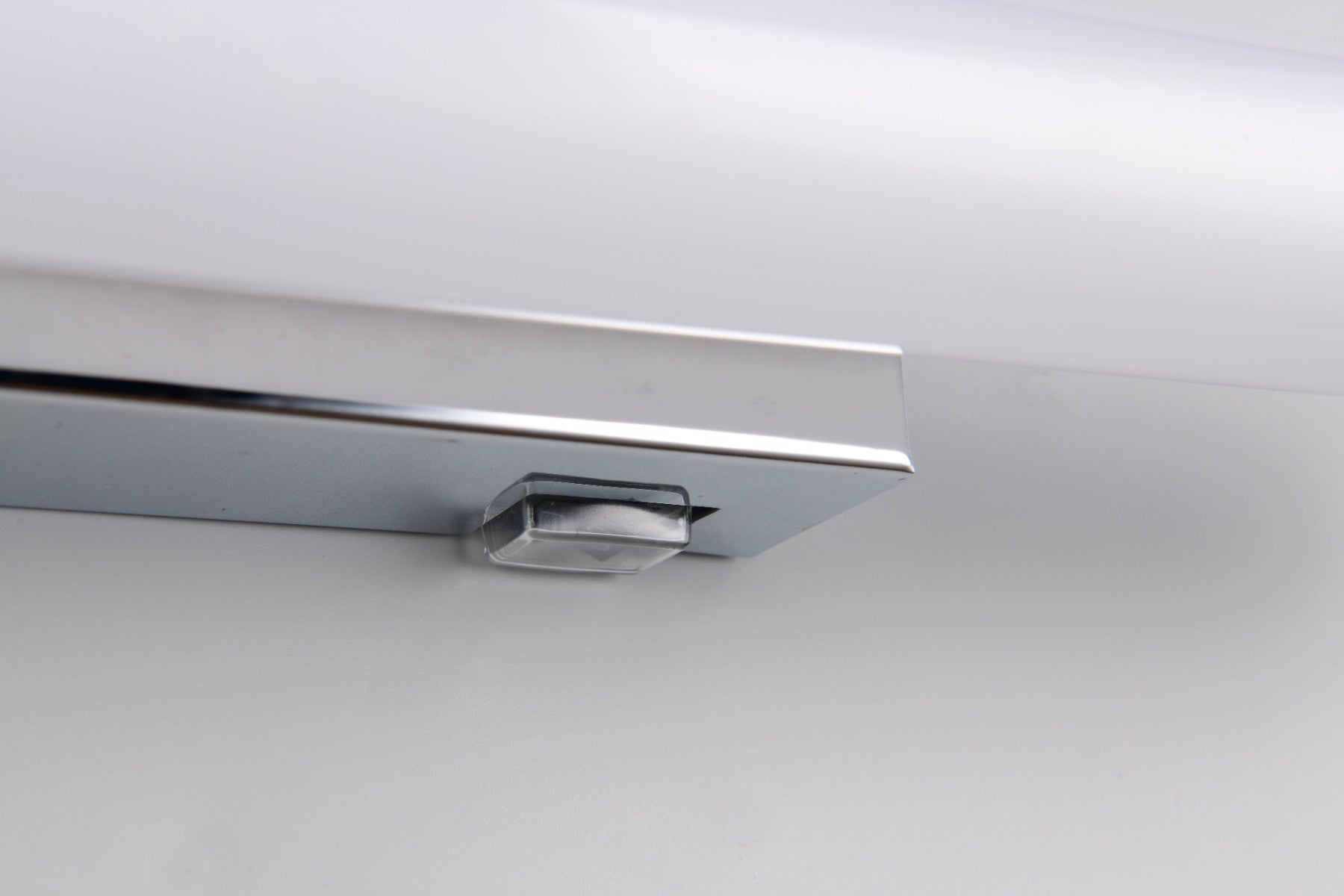 Kinkiet ścienny Mattimo biały chromowany LED 4W 4000K 500lm nad lustro z włącznikiem wym: 5 x 40 cm szkło IP44 Trio - 6