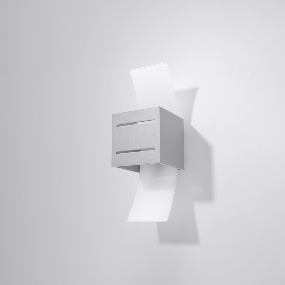 Kinkiet SOLENIX szary LED 4000K - 10x12x30cm Sollux