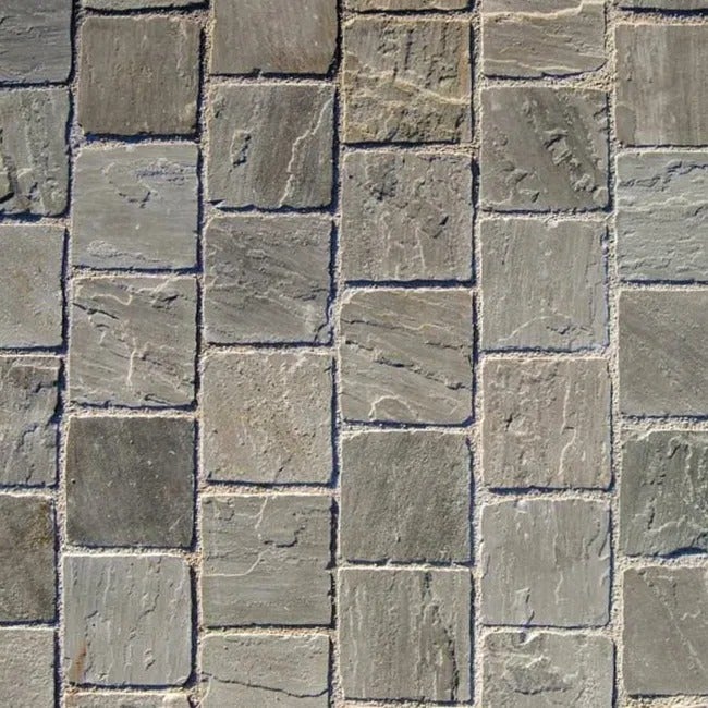 Pavé pierre naturelle Grès Kandla Gris 14x14cm Ep. 3 à 5cm - Vendu au m² - 5