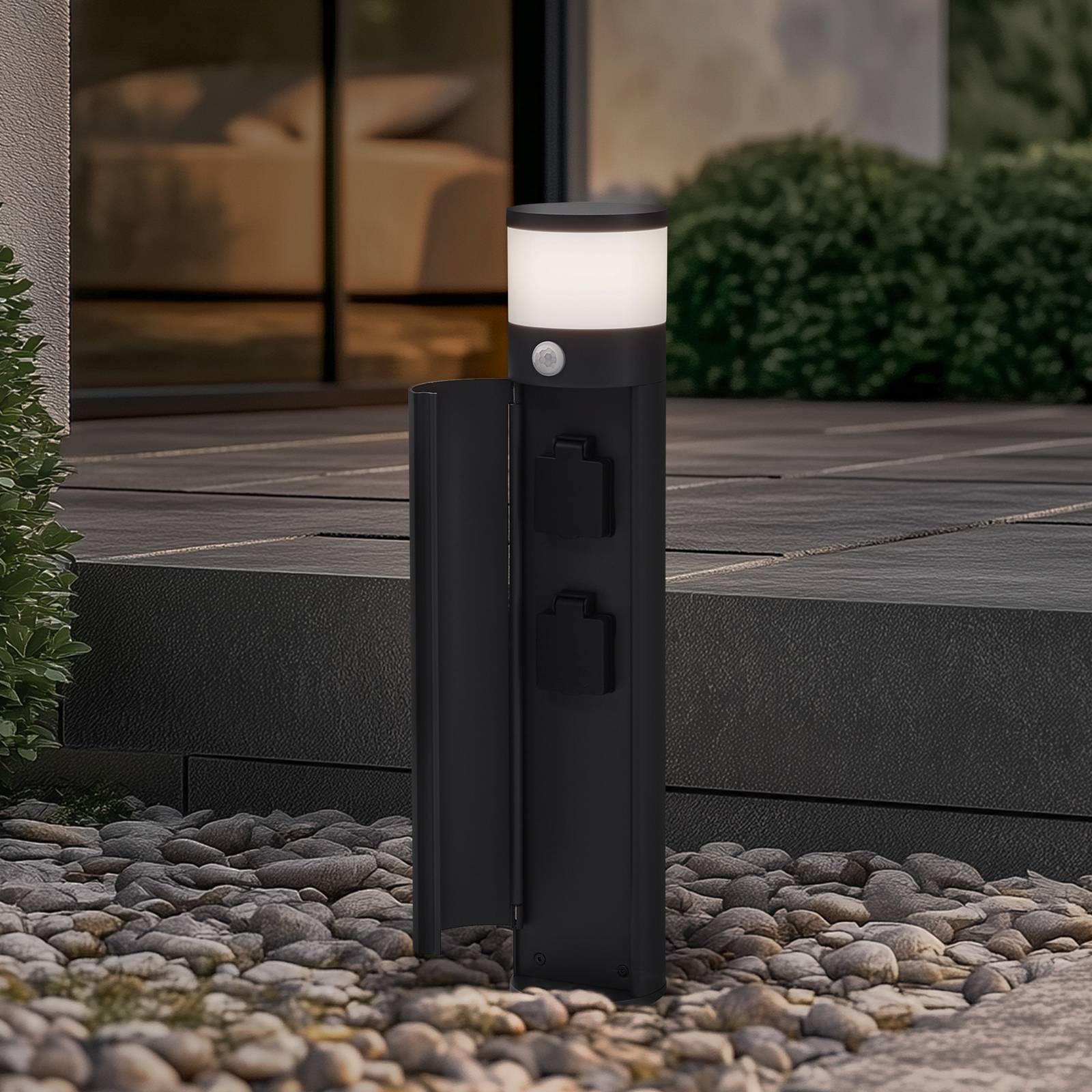 Lucande lampe pour socle Corban, gris, détecteur, prises, IP44, Borne lumineuse, luminaire pour socle - 2
