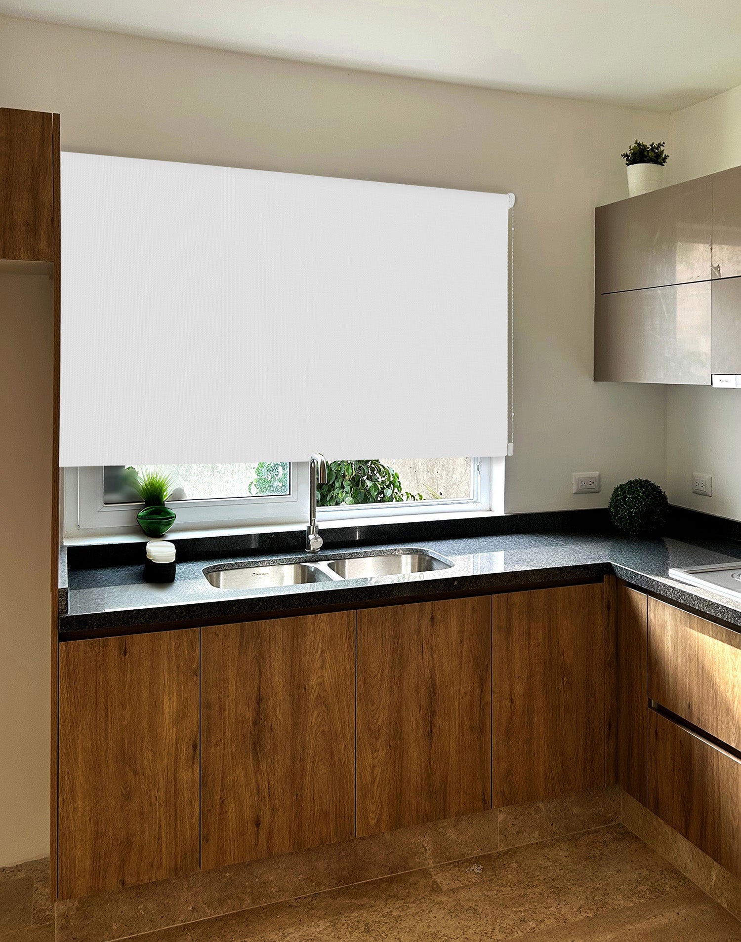 Estor Enrollable Opac Tejido Premium Liso Color Blanco 120x150 - 4