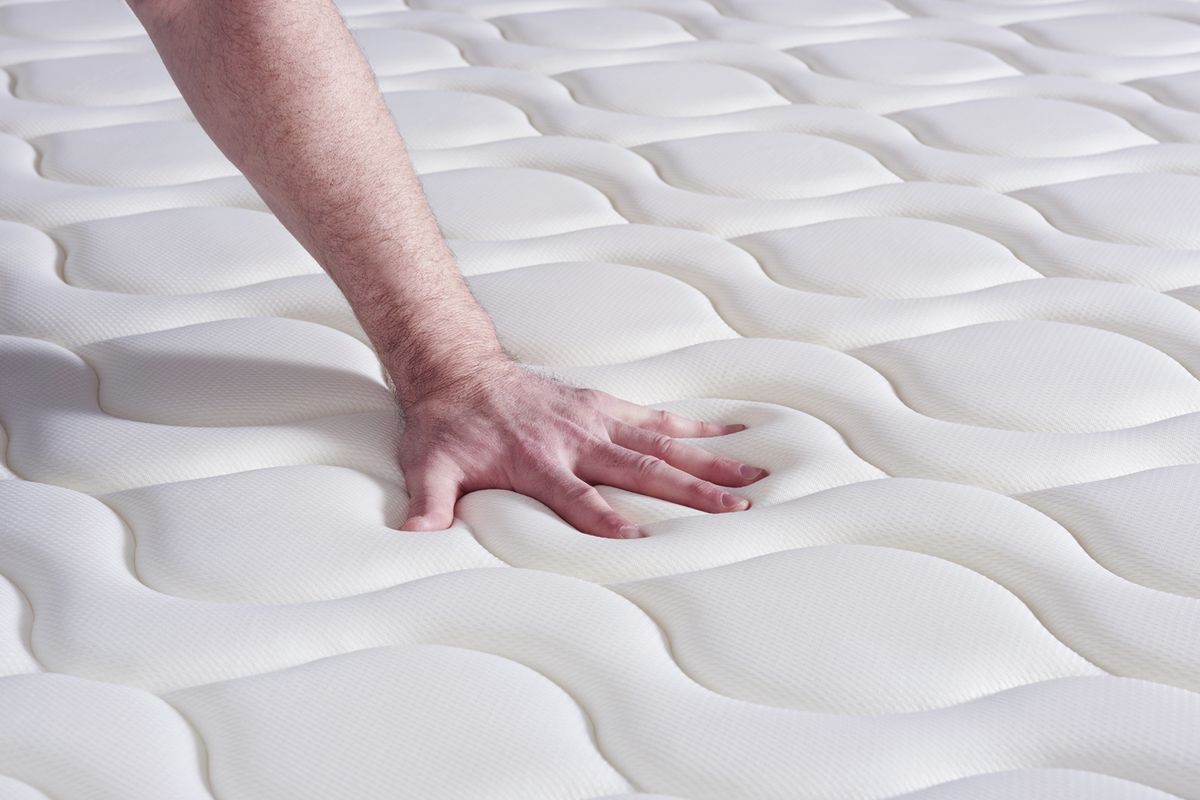 Pack Matelas Actilatex zen - Latex et mémoire de forme - Ep : 26cm - Sommier kit Blanc avec couette et 2 oreillers - 5