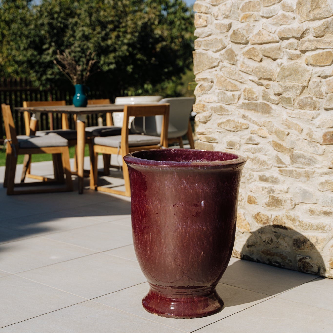 Provencelia Arthur 55x69cm, pot grande taille d'extérieur fait main en terre cuite émaillée, résistant au gel, violet clair - 6