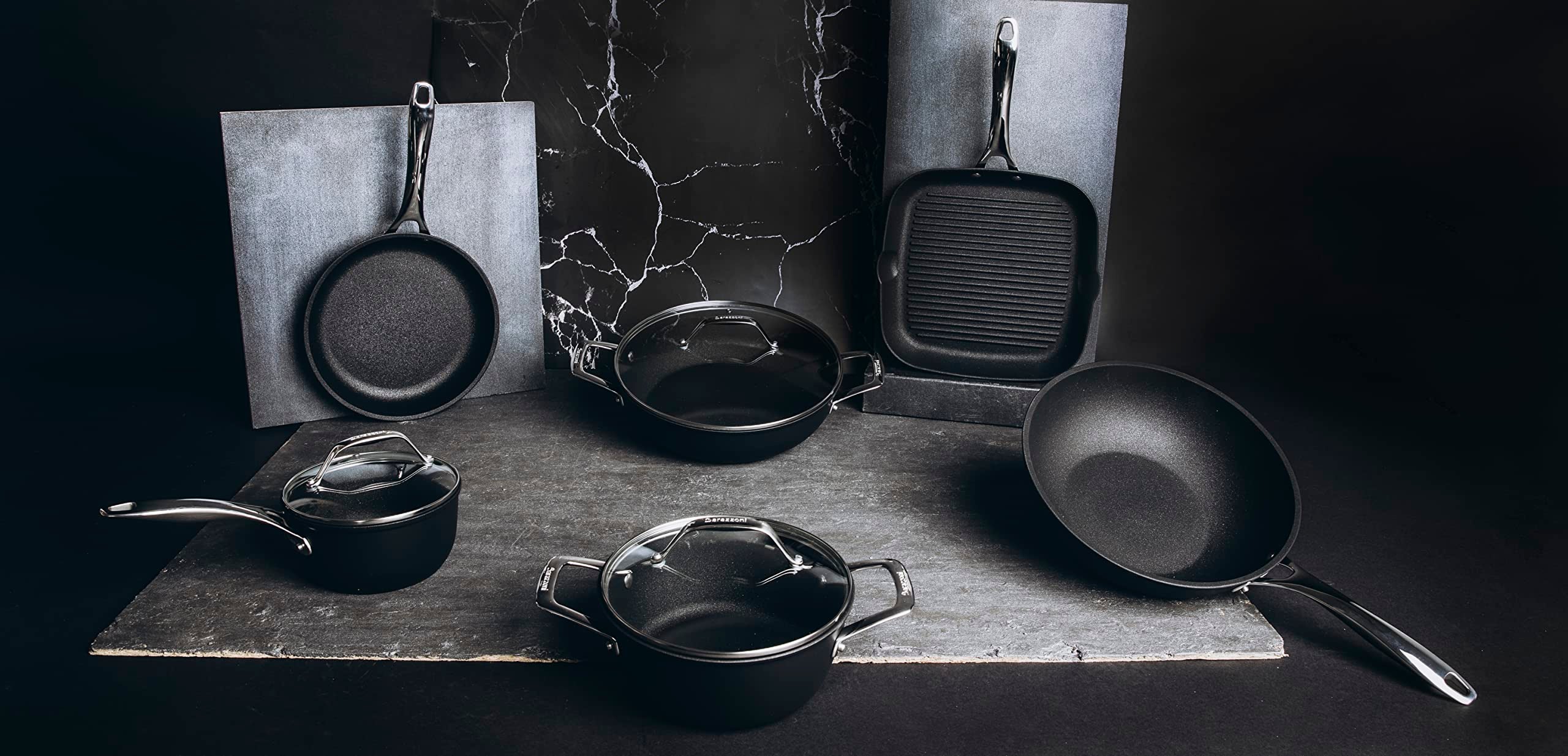 Barazzoni Black Titan Pro, Tegame ø32cm con coperchio in vetro, Manico in acciaio rivettato, Antiaderente Titan Pro (5 Strati). Adatta ad induzione. - 2