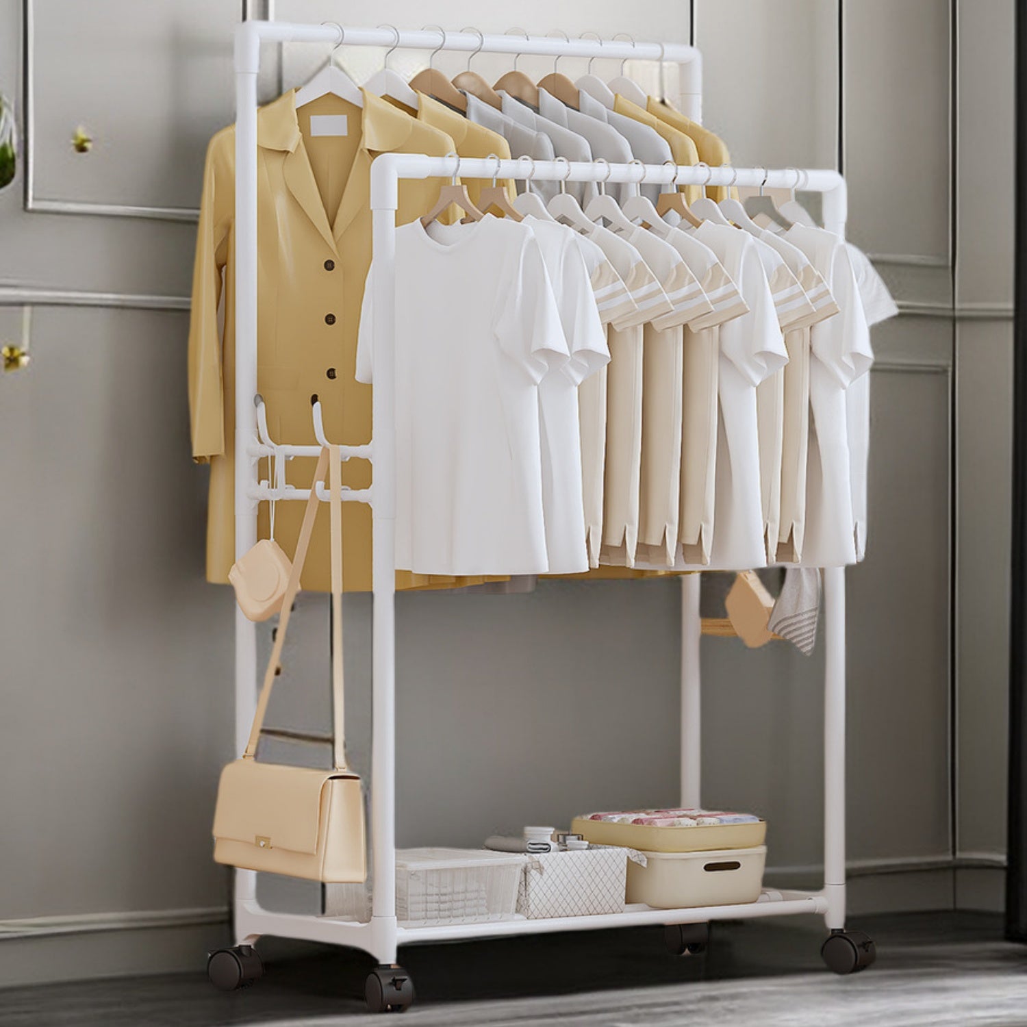 Portant à vêtements mobile QWINERN - avec roulettes, organisateur de ...