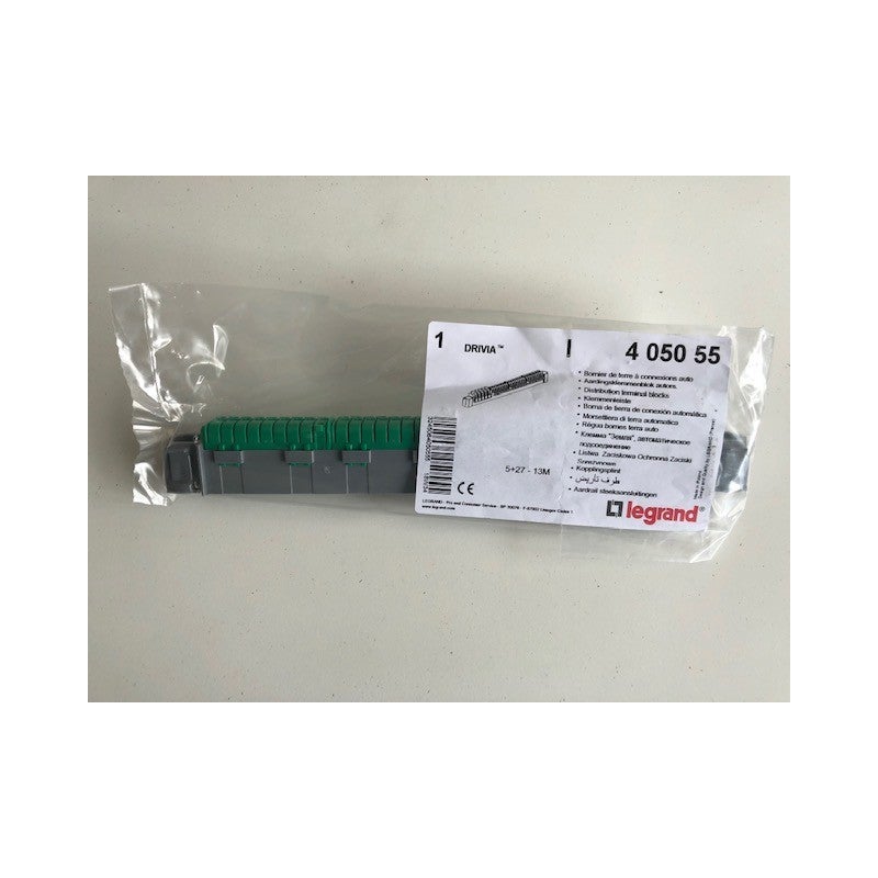 Bornier de répartition IP2X - Terre - Connexion automatique - 13 modules - 3