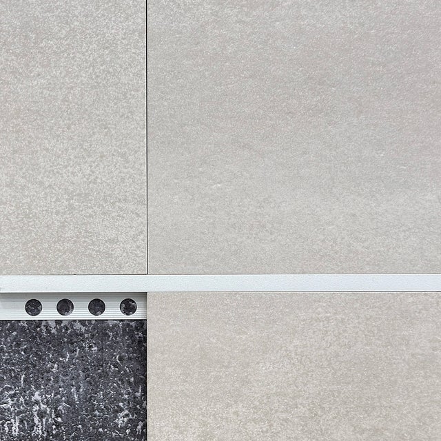 Listel Laqué Blanc Mat L.260mm x 11mm INTÉRIEUR/EXTÉRIEUR. Profil Carrelage Mural. Aluminium Laqué. Luxury White