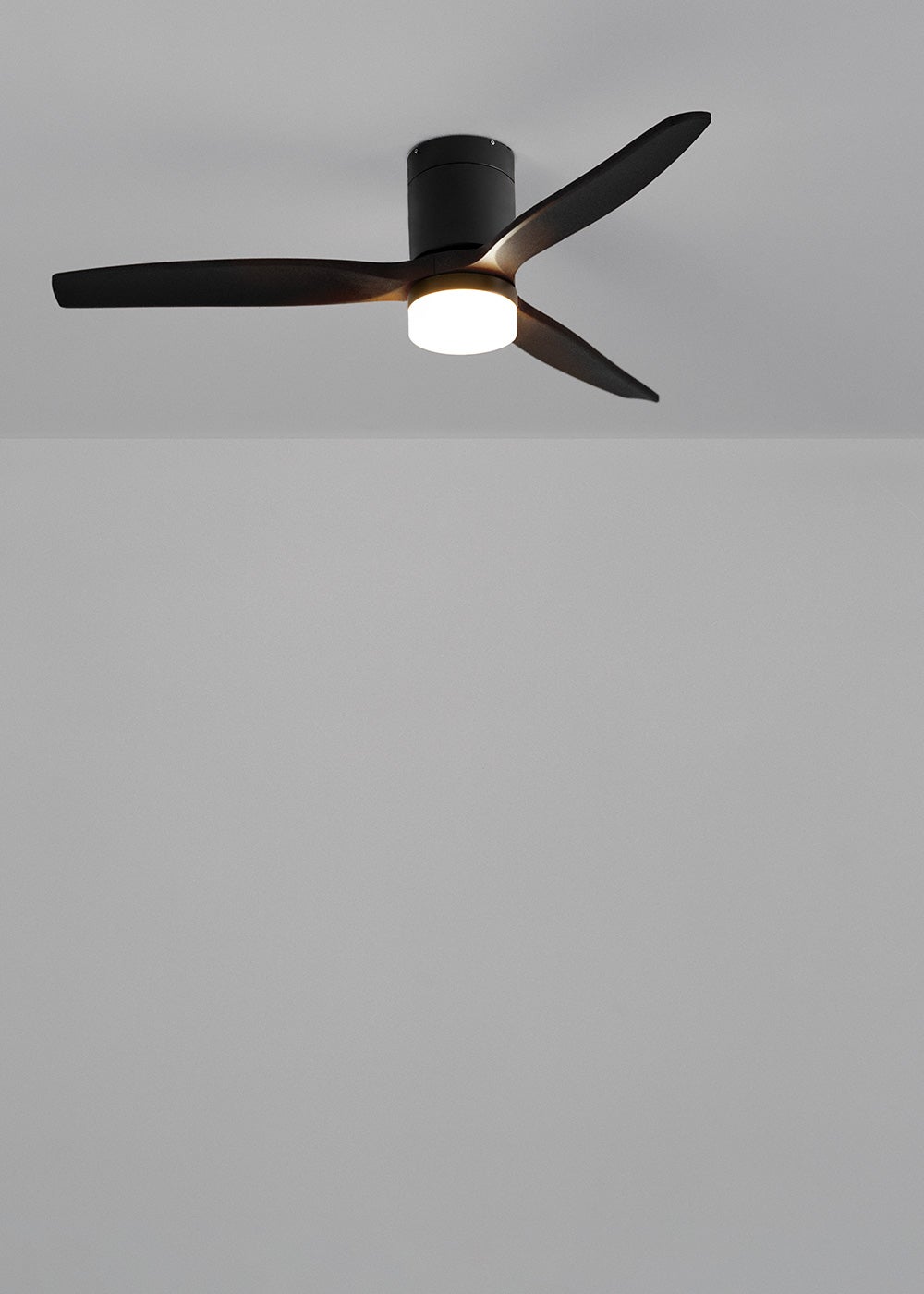 CREATE - WIND CALM M - Ventilateur de plafond silencieux 40W avec pales techniques en ABS Ø132cm avec eclaraige sans wifi - 4