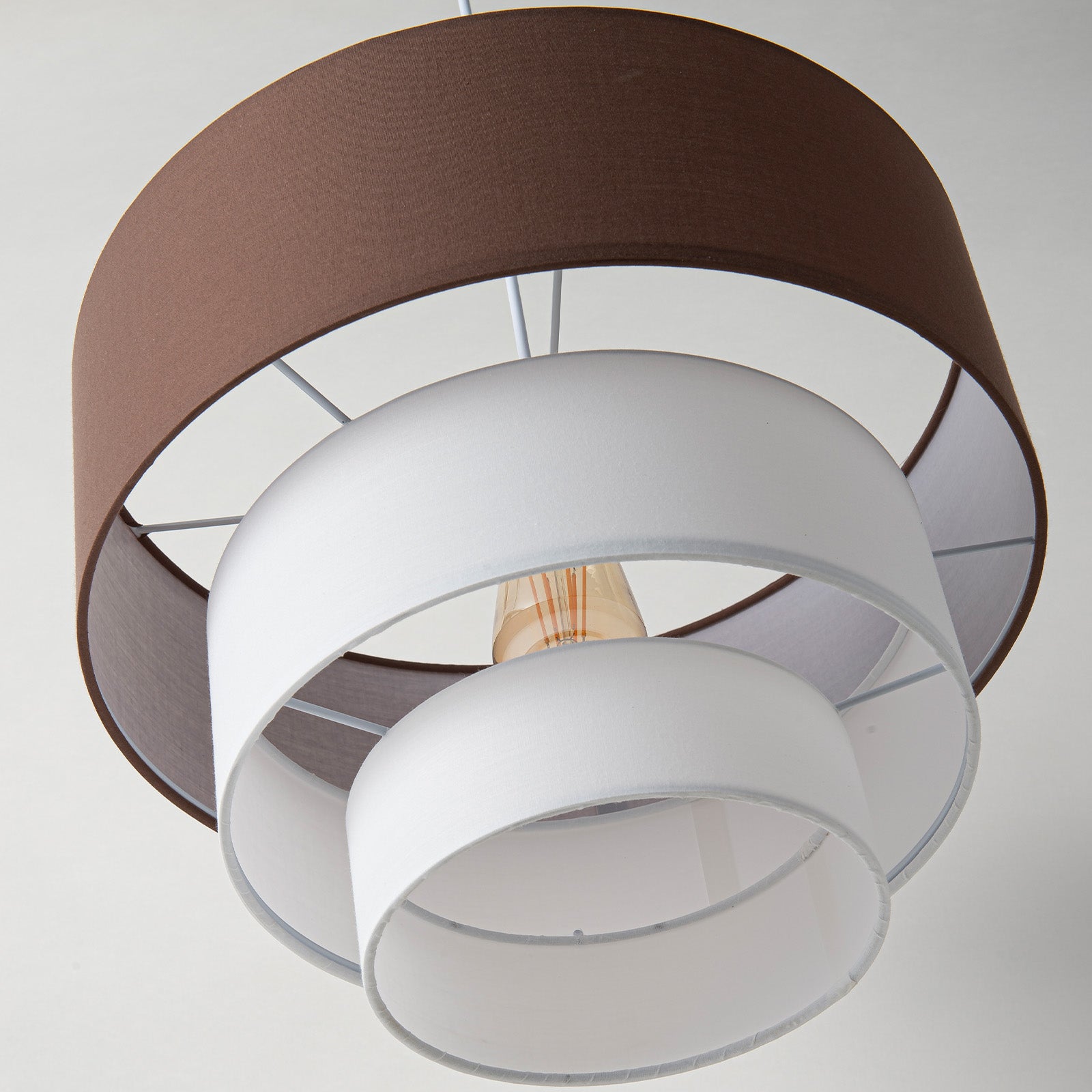 Lampada a Sospensione in Tessuto “NIVELA” a Tre Livelli in Bianco e Marrone Combinati, Ø38 cm x 30 cm, Attacco E27 - 7