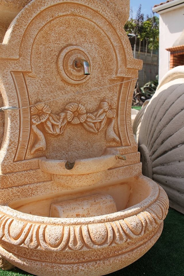 Fontaine de Jardin suspendue HADAR 45x15x67cm. Avec pompe Betón Pierre. Couleur Ocre - 5