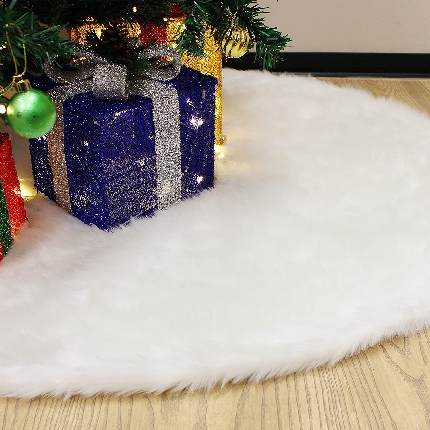Tapis Peluche Sapin Jupe De Sapin De Noël Blanche En Fausse Fourrure - 90cm - Cache-pieds Décoratif Réutilisable Cache Pied Sapin