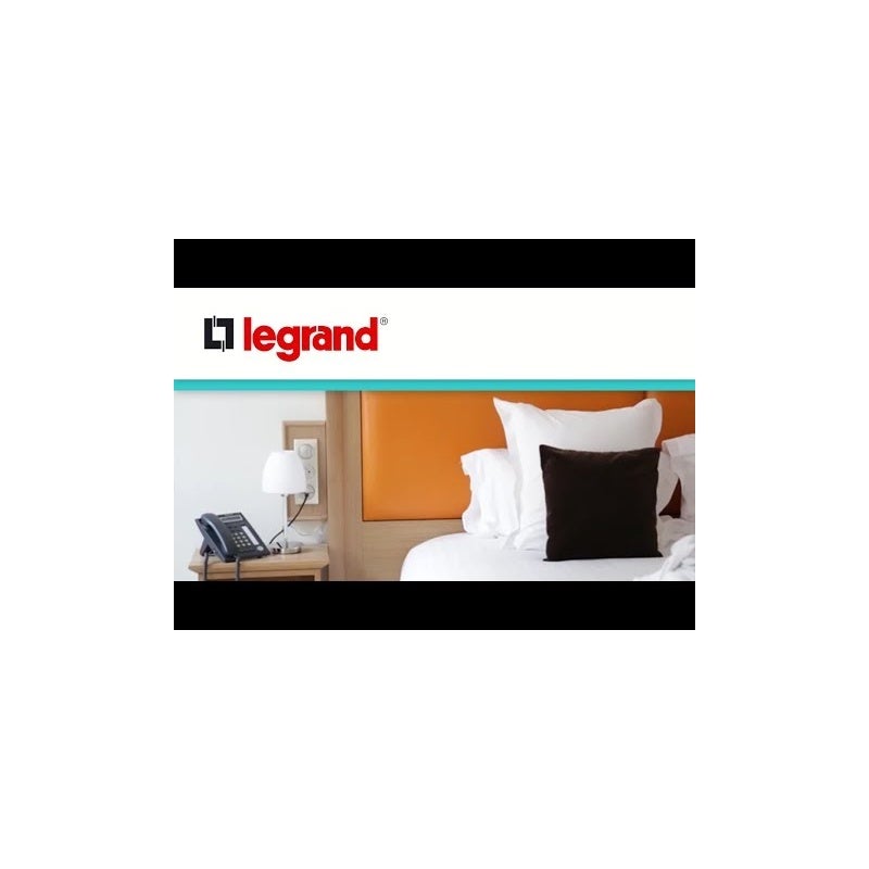 Legrand 067128 - Prise de courant - 4 x 2P+T - compacte préCâblée standard - Céliane - 4
