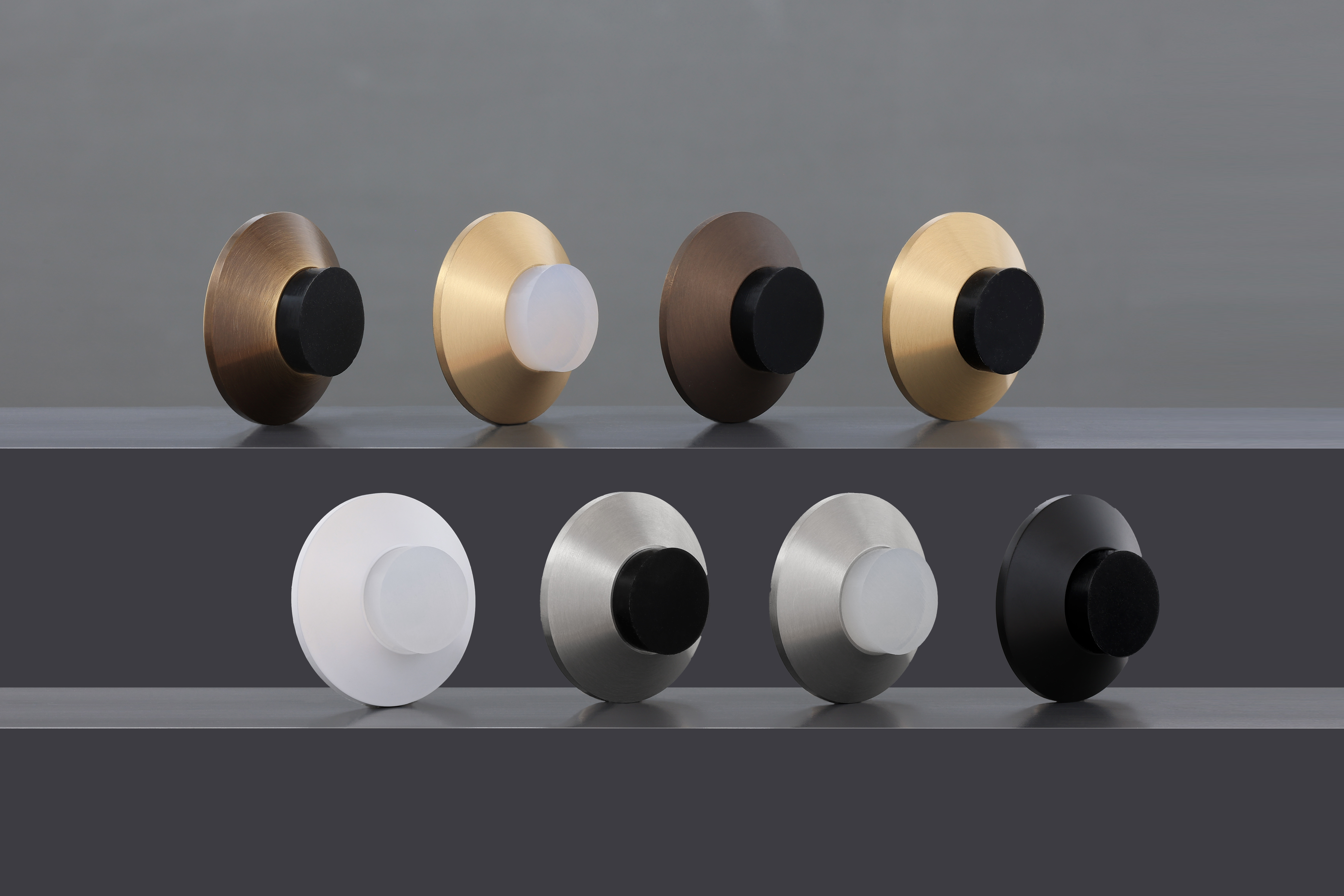 Butée de porte murale, 45 x 17 mm, laiton, avec caoutchouc de protection, à visser et à coller, EVI Herrajes - 5