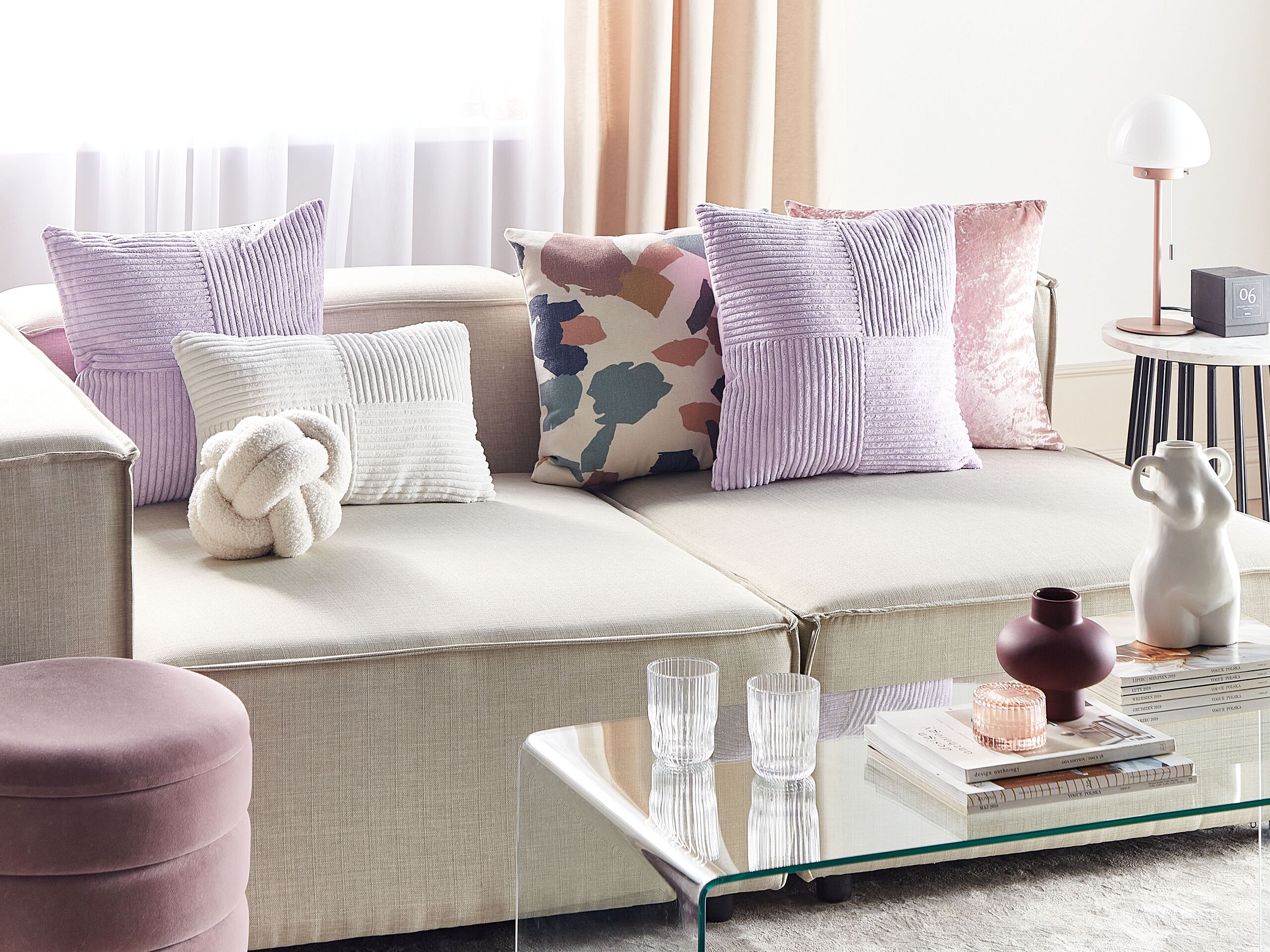 Beliani conjunto de 2 cojines decorativos millet pana 43 x 43 cm violeta patrón geométrico