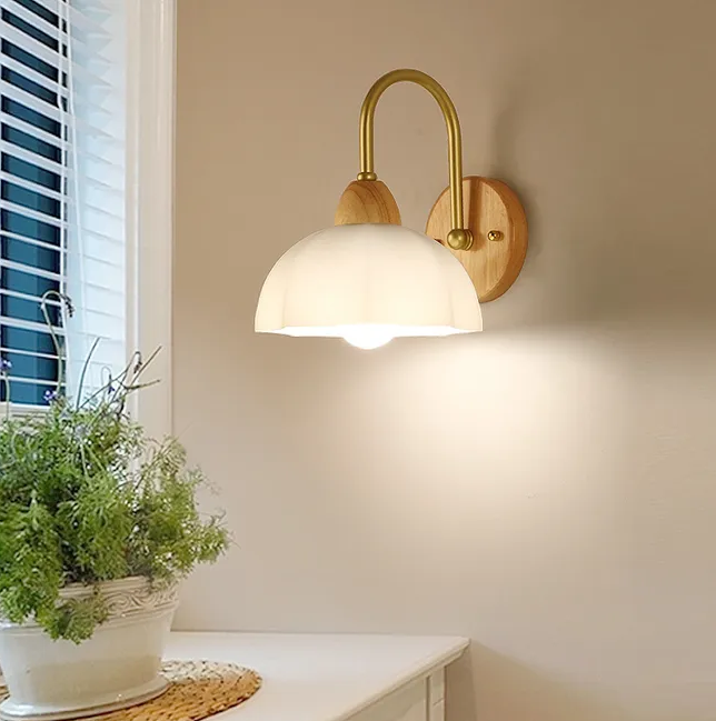 Nowoczesny dekoracyjny metalowy kinkiet z drewnianymi elementami lampa ścienna korytarza klatkę schodową sypialni przy łóżku lub gabinetu eleganckim