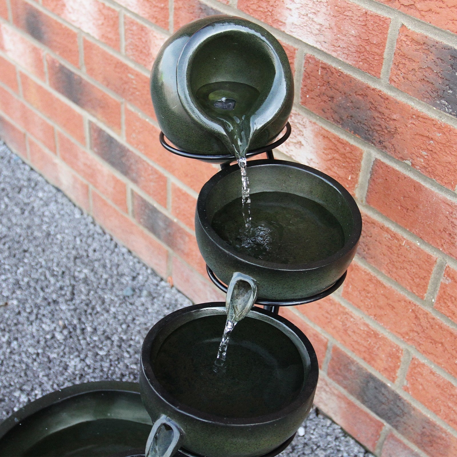 Fontaine de Jardin en Résine Vert Alimenté Par Énergie Solaire Cascade Extérieure - 4 Niveaux - Décoration Extérieure - 3