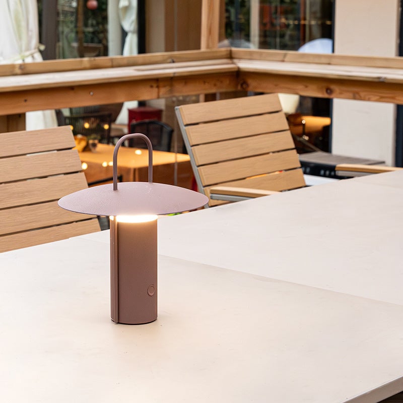 Przenośna lampa stołowa do restauracji i na zewnątrz, akumulatorowa, elegancka i luksusowa, tworząca wyrafinowaną atmosferę, Marro