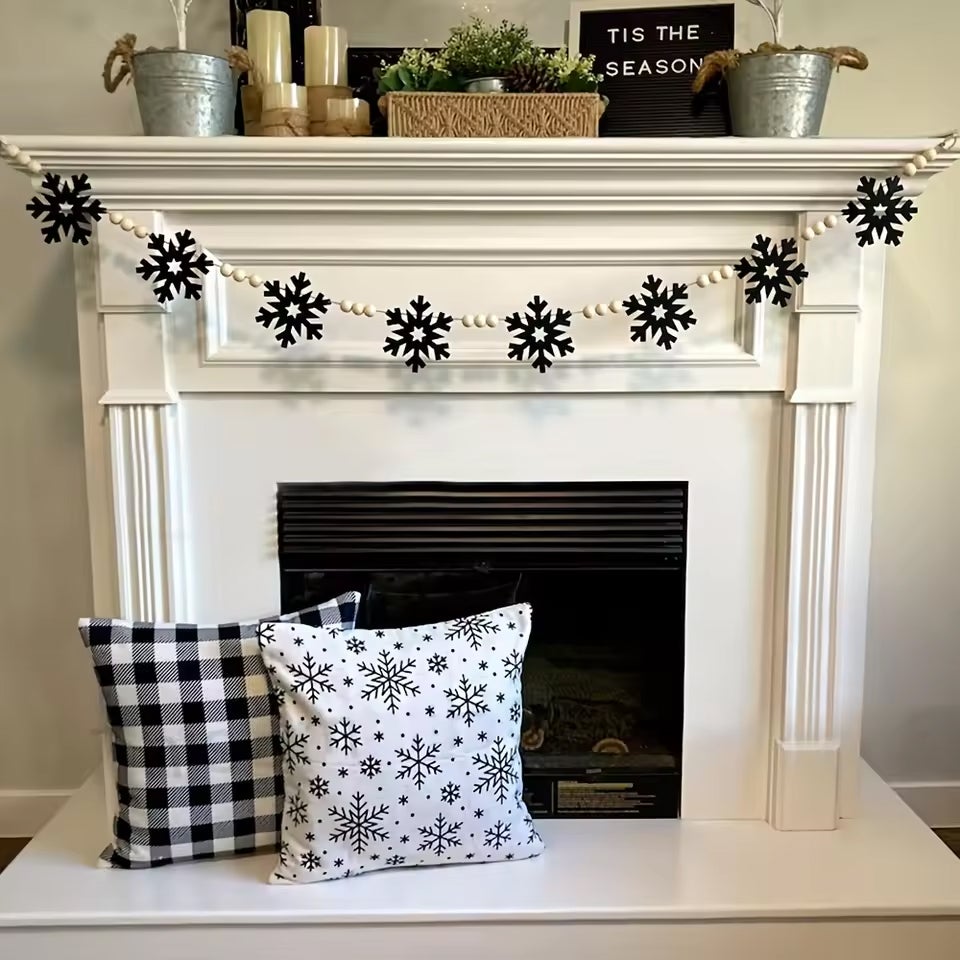 Set 4 ghirlande fiocco di neve nero in feltro e perline legno, banner natalizio per camino invernale, decorazioni cozy farmhouse per casa - 3