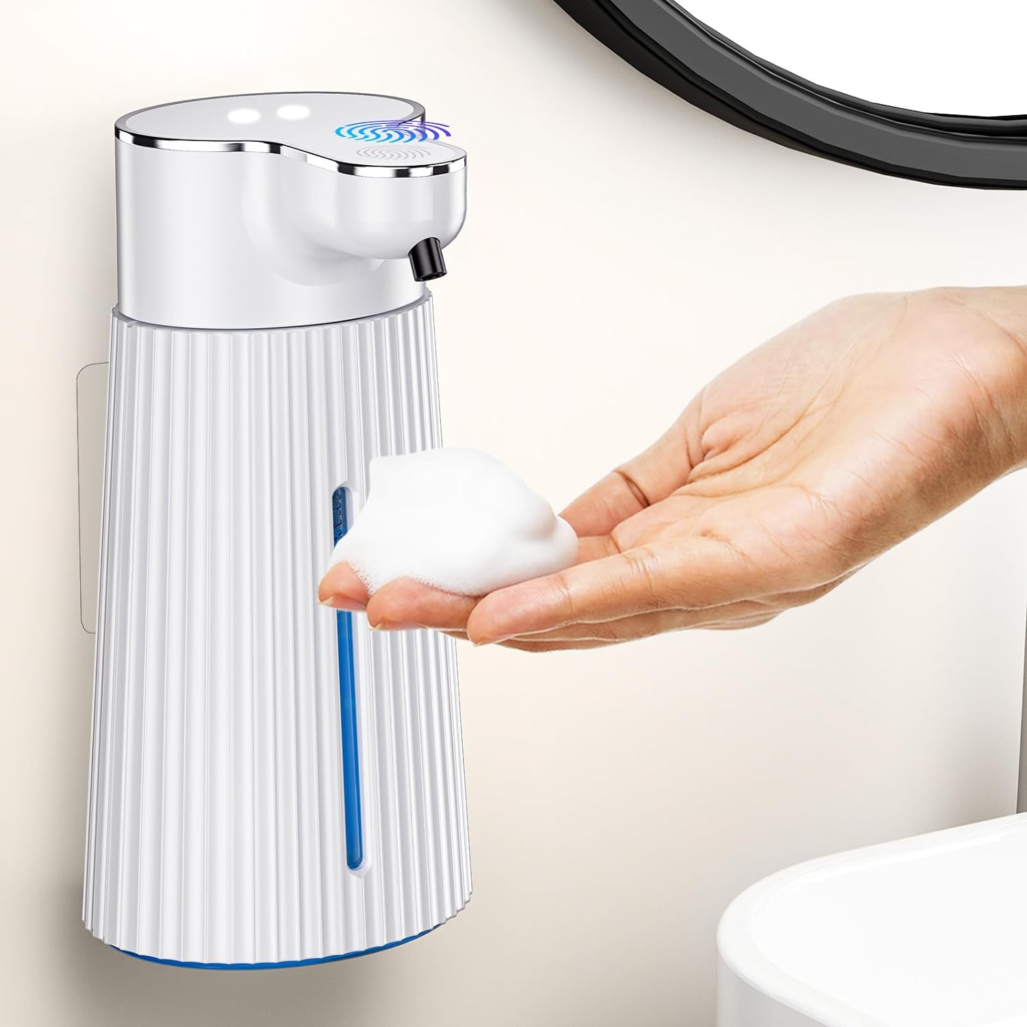 Automatyczny dozownik mydła, 400 ml/14 uncji bezdotykowy dozownik mydła w pianie, montowany na ścianie dozownik mydła do rąk z możliwością ładowania