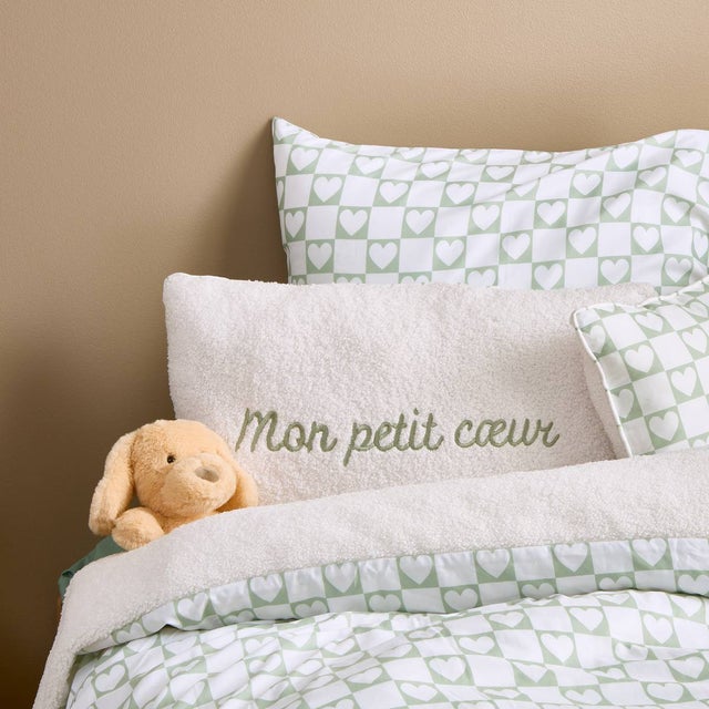 Coussin reversible bouclette/motif coeurs Jaiko 38x58cm blanc et vert - Atmosphera Créateur d'intérieur