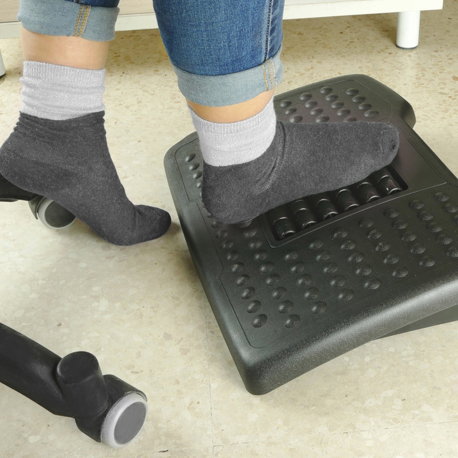 Poggiapiedi regolabile con cuscinetti a sfera 455x330mm - 4