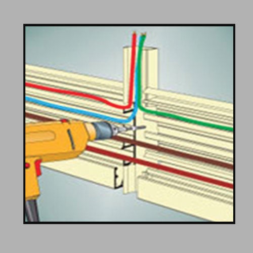 Plinthe électrique avec goulottes en PVC placage chêne verni Dinachoc P154 - 5