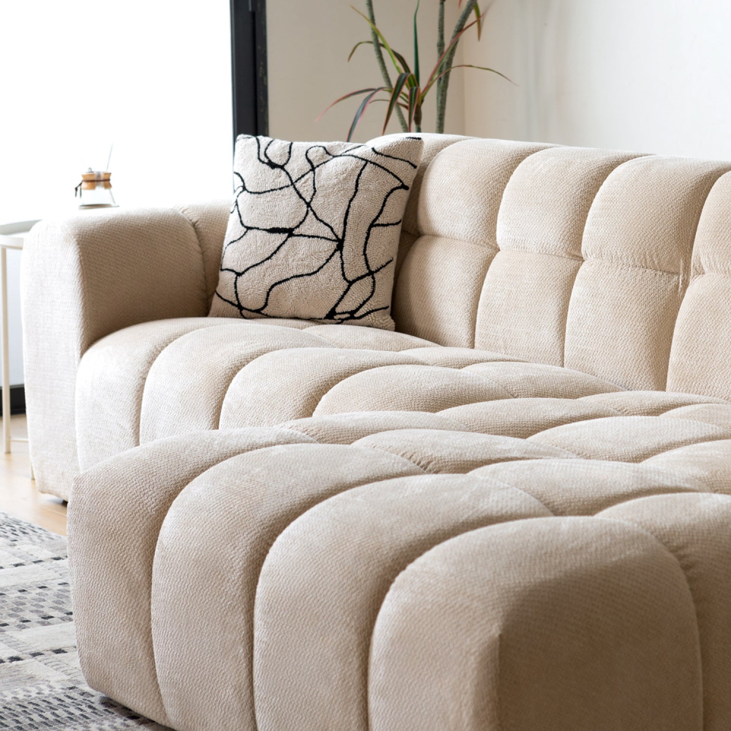 SALFORD Divano angolare a 3 posti nuvola in velluto beige - 4