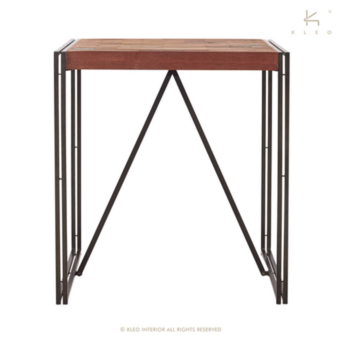 Table Basse Bois Recyclé Type Industrielle Structure Noire Martelée