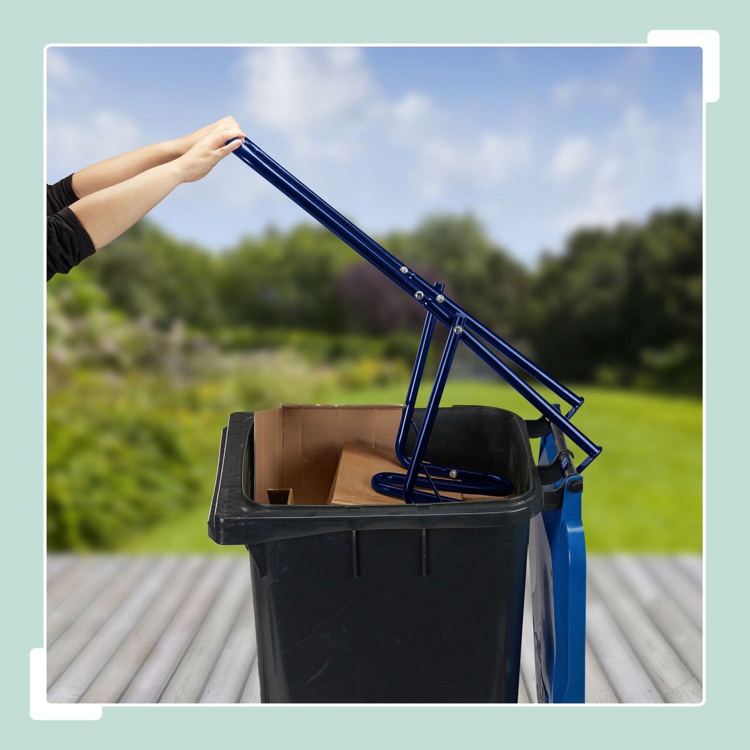 Compacteur manuel en acier pour poubelles | Leroy Merlin