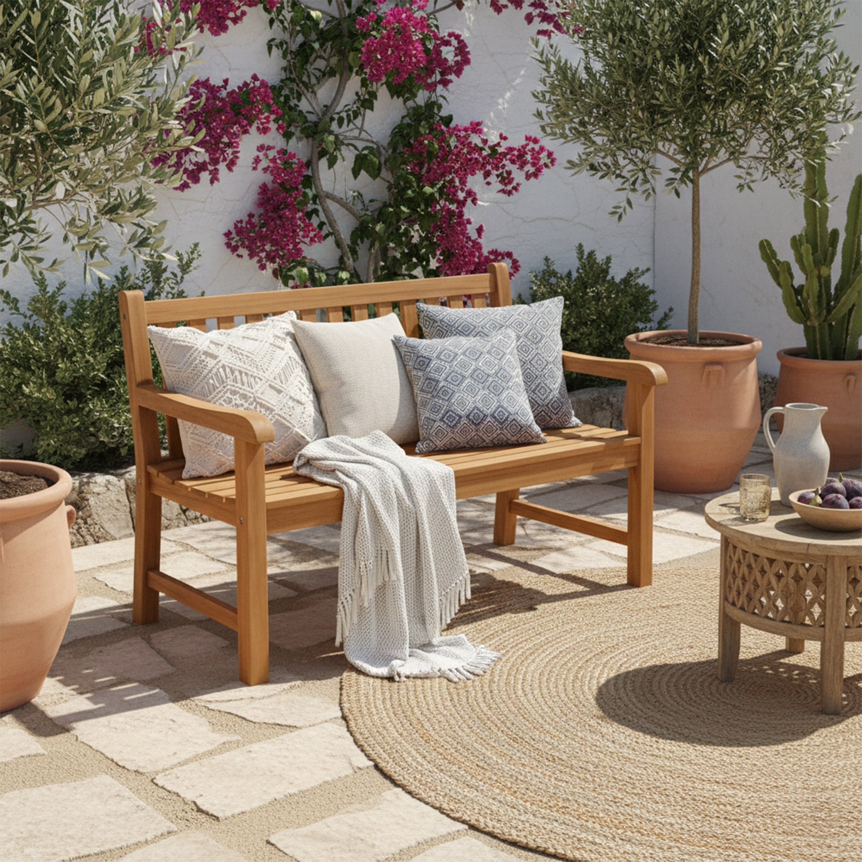 AXI Nowi Banc de Jardin en Bois de Teck, Brun | Banc en bois avec accoudoirs | Banc de parc en teck pour jardin / terrasse avec dossier pour 2 - 3