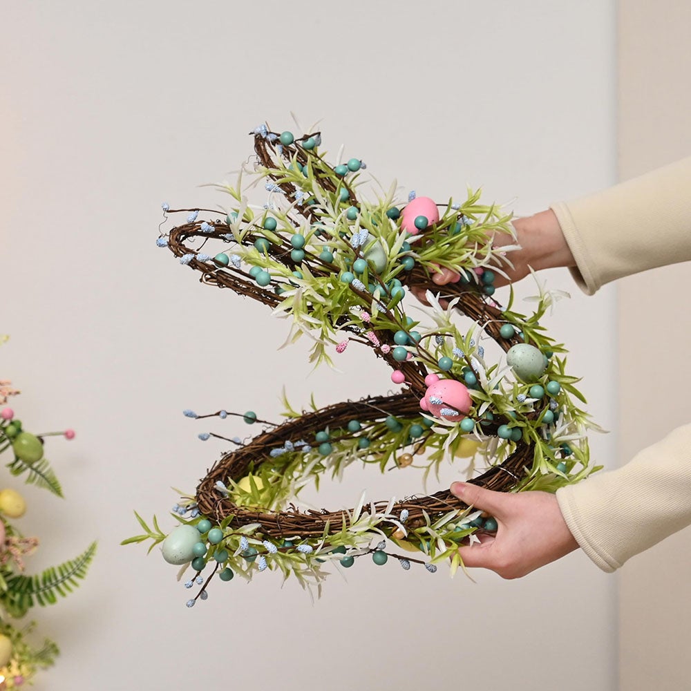 1 pacote de grinalda de primavera de coelho da Páscoa com luzes LED, com ovos, ramos e frutos vermelhos, grinalda de Natal para porta da frente - 5