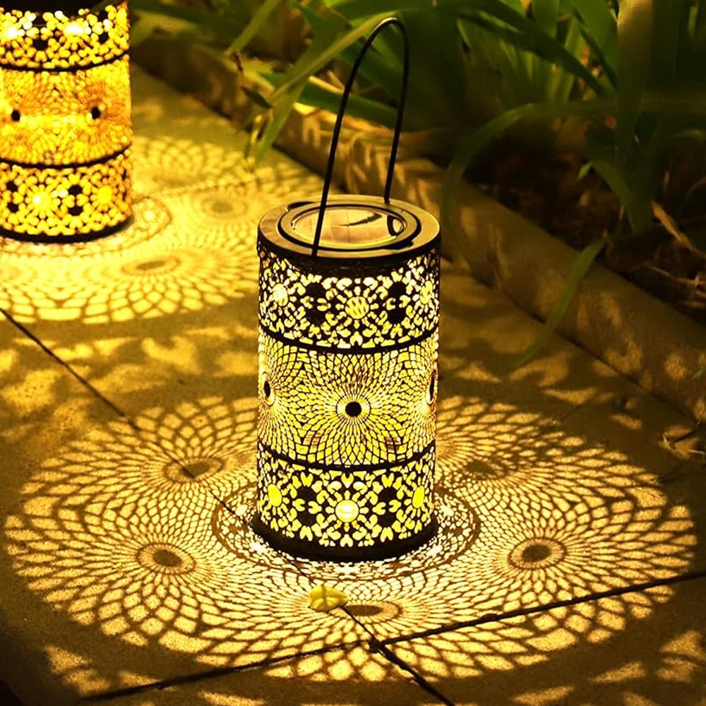 Zestaw 1 Metalowych Lamp Solarnych Ogrodowych ze szpikulcami do ziemi, Zewnętrzne Lampy Solarne do Ogrodu na Patio Balkon Camping
