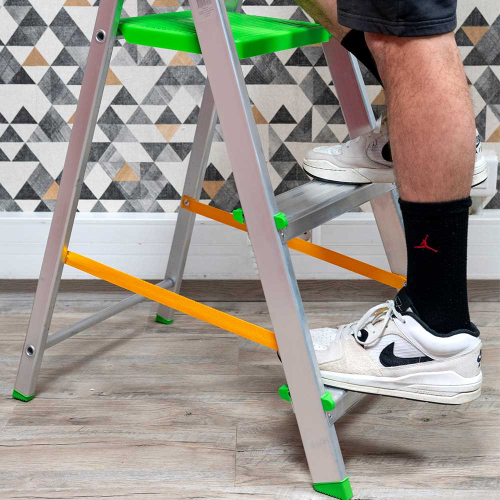 Escabeau pliable 3 marches Marchepied léger en aluminium 150 kg 62 cm Safetool - 5