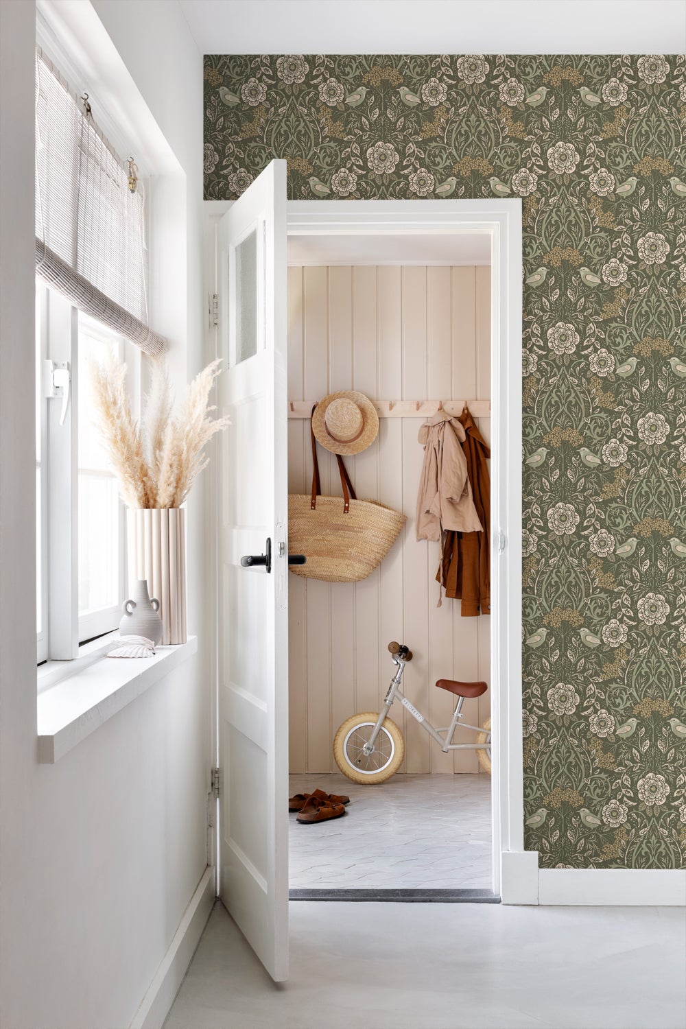 Papier peint fleurs et oiseaux vert foncé - 53 cm x 10.05 m - ESTAhome - 8