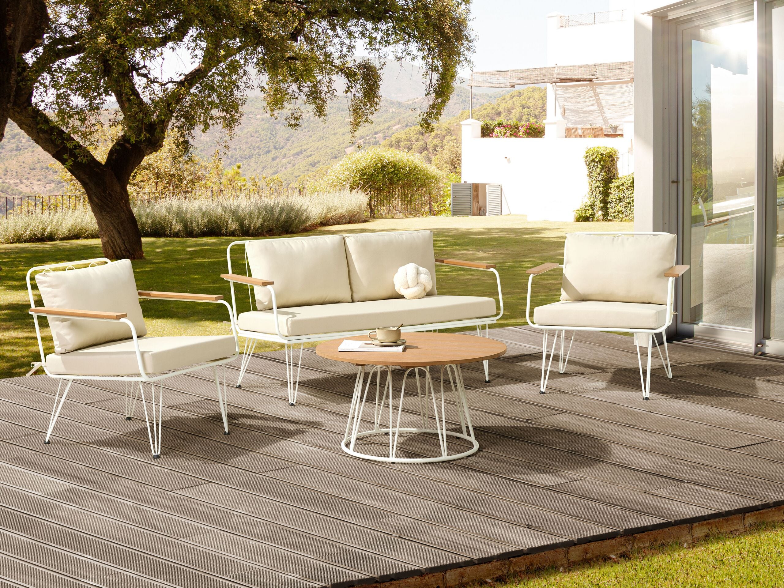 Set lounge pentru grădină cu masă cu 4 locuri MONTESILVANO Bej deschis Metal