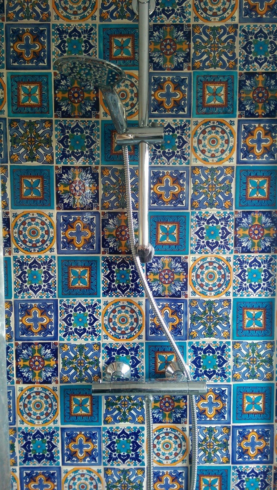 Azuta - Carrelage Patchwork bleu de carreaux unis 10,5x10,5 cm - 30